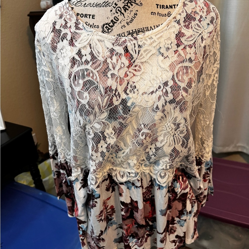 Flower and lace top
